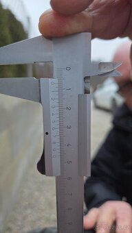 Originál kola Ford r15 s pneu - 6