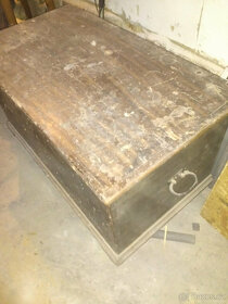 Truhly a Skříň - 6