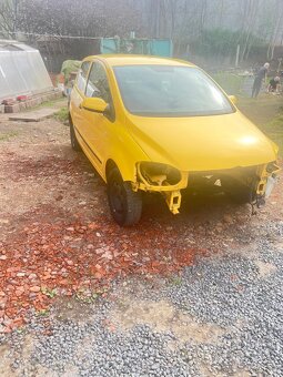 Prodám 2x VW Fox 1.2 40kW - 6