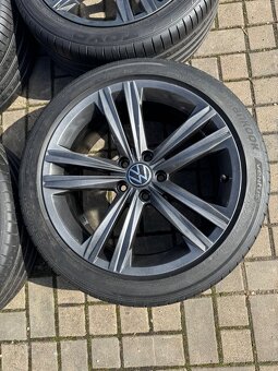ORIGINÁL Alu Volkswagen Sebring R18, 5x112 - TOP STAV, LETNÍ - 6