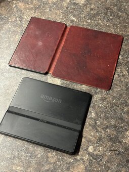 Čtečka knih Amazon Kindle Oasis 8th. gen 4 GB + obal - 6