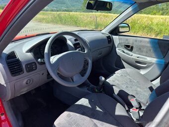 Hyundai Accent 1.3i 63 kW | 2006 | Pouze 84 000 km | 1. maji - 6