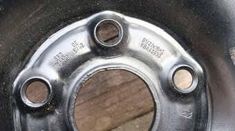 disky na Volkswagen Passat B7, B6, Audi nebo Škoda 6,1/2 x 1 - 6