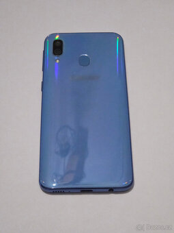 Samsung Galaxy A40 64GB dual SIM - modrý - 6