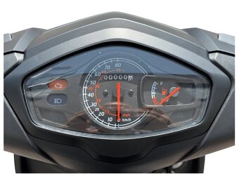 Skútr TUMOTO R 50 - 6