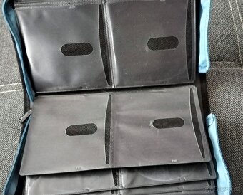 Desky na DVD nebo CD - 6