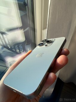 Iphone 15 pro, 128gb, Natural Titanium - 6