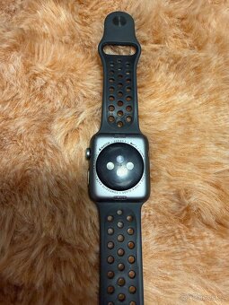 Apple watch Series 3 42mm - 6