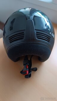 Lyžařská helma - 6