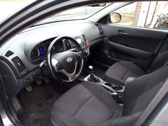 Hyundai i30 Facelift HB 1.4 80kW G4FA, r.v.2009 - 6