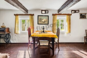 Prodej historické roubenky Vojetín-Doksy - 6