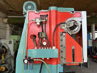 Výstředníkový lis LEN 40 C - 6