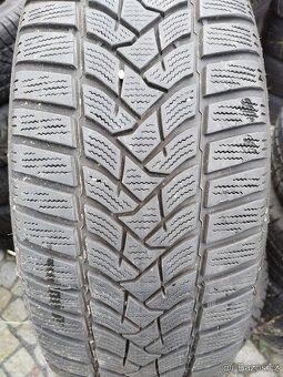 215/60/16 zimní pneu MICHELIN a GOODYEAR 215/60 R16 - 6