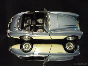 Austin Healey 1956 ERTL 1/18 - 6