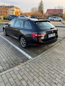 Škoda Superb 2.0 TDi DSG - 6
