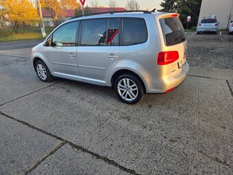 Dobrý den nabízím k prodeji krásný rodiny vůz Volkswagen Tou - 6