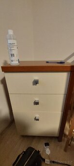 Prodam nabytkovou sestavu - 6