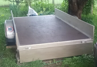 PŘíVĚS NÁKLADNÍ VALNíKOVÝ - 6