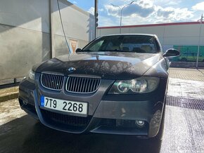 BMW E90 325i 160kw - 6