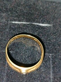Zlaty diamantovy prsten Punc 0,585 Rozmer 54 - 6