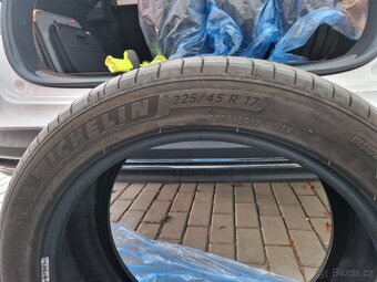 Zánovní nové letní pneu Michelin Primacy 4 225/45 R17 - 6