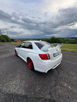 Subaru WRX STI 2011 2,5l - 6