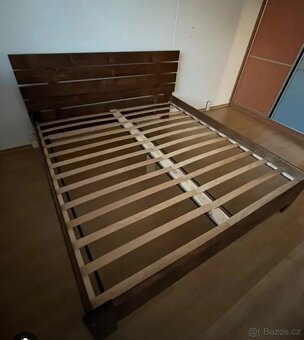 Prodám manželskou postel 180cm x 200cm - 6