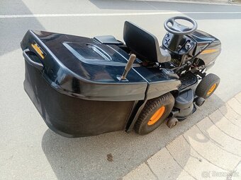 Prodám zahradní traktor Partner 14.5Hp Hydro - 6