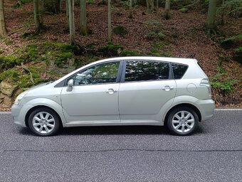 Toyota Corola Verso 2.2 D4D (2007) - 6