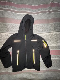 Zimní softhelova bunda vel.158 - 6