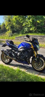 Yamaha FZ8 - 6