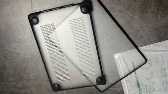 Macbook Air M1 s příslušenstvím zdarma - 6