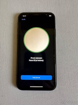 Apple iPhone Xr 128GB Černý - 6