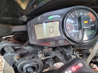 HONDA CBR 954 RR FIREBLADE - 6