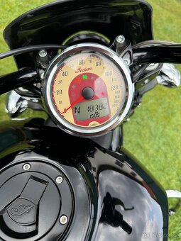Indian Scout Sixty - 6