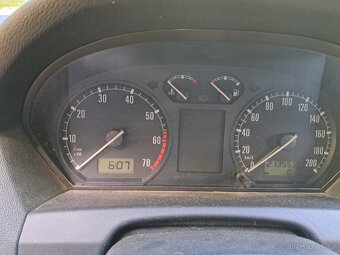 Škoda Fabia 1.4MPI 50 kW Combi s tažným z. - 6