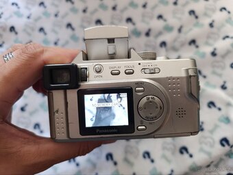 Fotoaparát Panasonic Lumix DMC-FZ1 - 6
