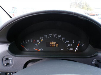 Mercedes-Benz I 1,6 ELEGANCE,AUTOMAT - 6