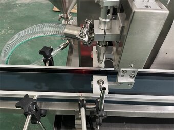 Stroj na plnění kapalin, automatický plnící stroj - 6