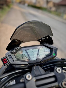 KAWASAKI Z800 - 6