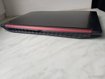 Acer Nitro 5 Herní čiré i5(8x vlákno) Full Hd - 6