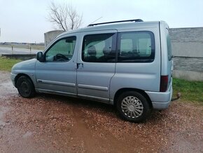 Citroen berlingo 2,0 HDI díly - 6
