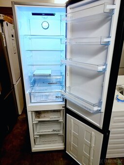 Nová lednice BEKO 203 cm, NeoFrost, ZÁRUKA B7RCNA407HXBR - 6