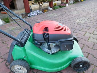 Motor do sekačky - 6