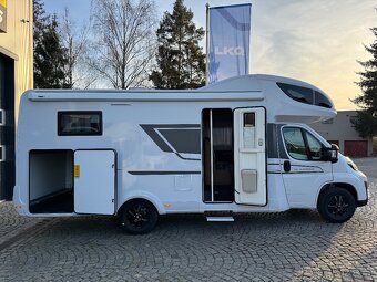 ADRIA CORAL XL 660 SL, 180 PS, AUTOMAT 8st., alkovna - 6