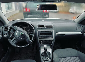 Vůz na díly Škoda Octavia 2 sedan FL 2011 CDAA MUF LF9E - 6