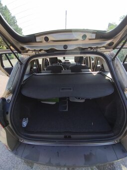 Renault Clio combi benzín 1,2 55kw r.v.2011, 74 384 km - 6