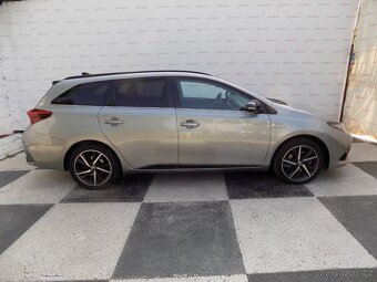 Toyota Auris 1.8 Hybrid/Selection/1.Maj.ČR/ - 6