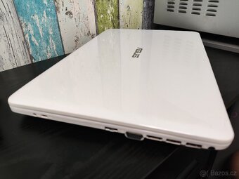 Notebook Asus v dobrém stavu 4 jádra, 4 GB RAM, SSD - 6