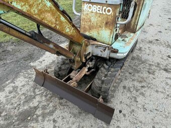 JAPONSKÝ MINIBAGR KOBELCO SK007 750KG - 6